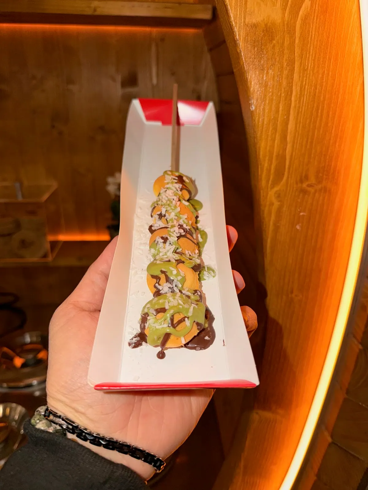 Bubble Stick, stecco di gelato ricoperto di cioccolato